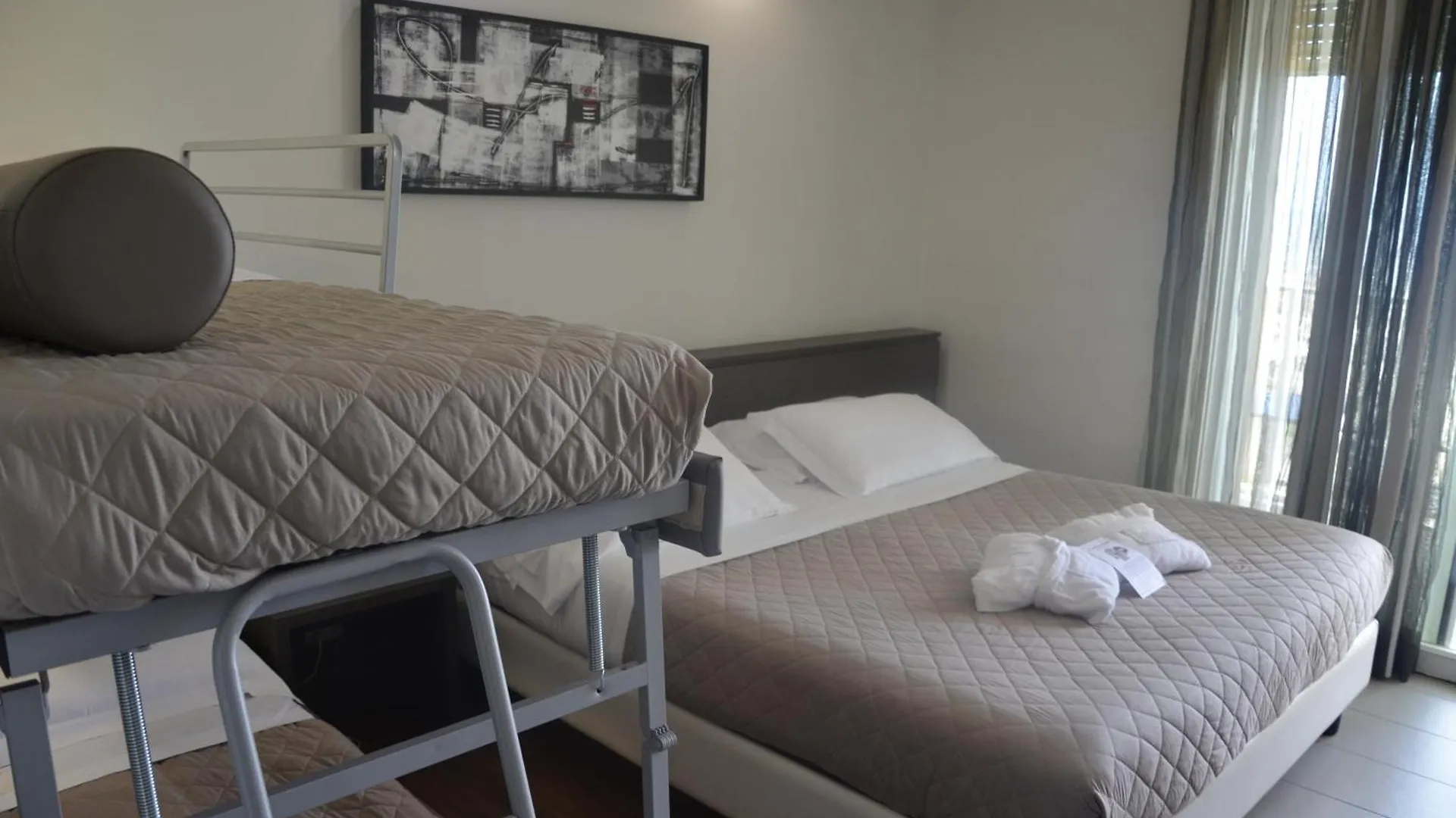 Yes Hotel Touring & Spa Rimini